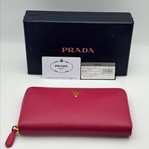 Authentic PRADA Peonia Pink Saffiano Leather Zip Wallet Excellent